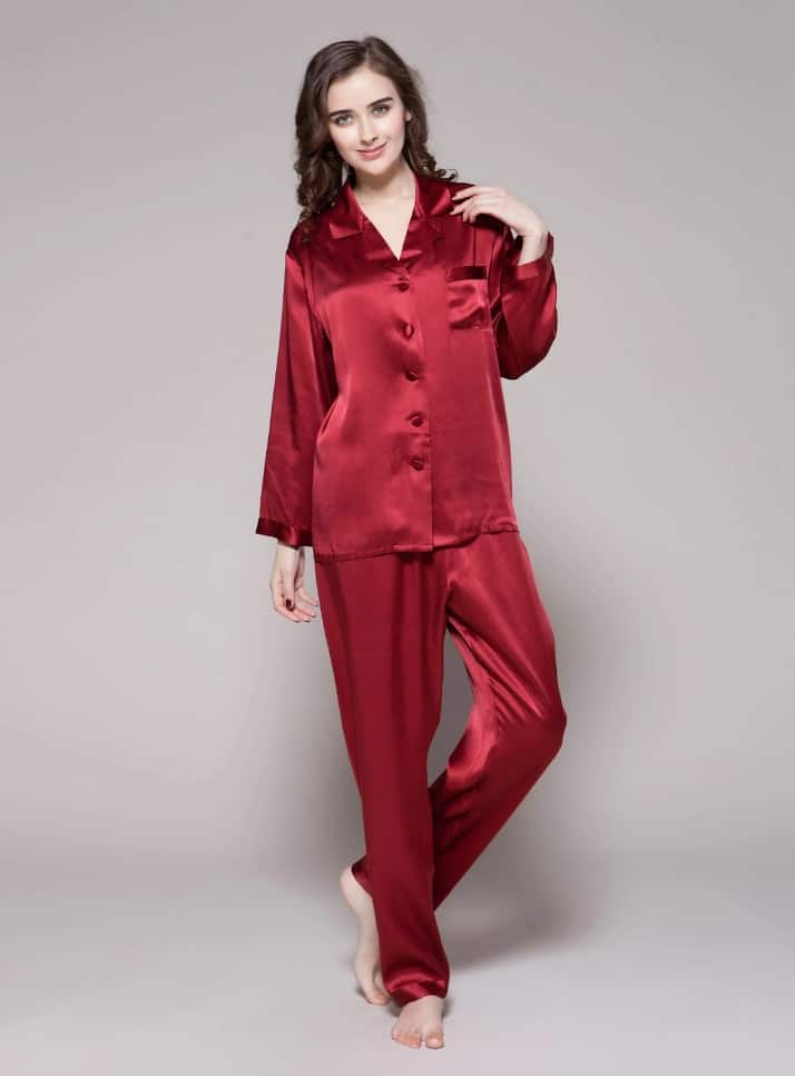 Best Travel Accessories_Pajamas