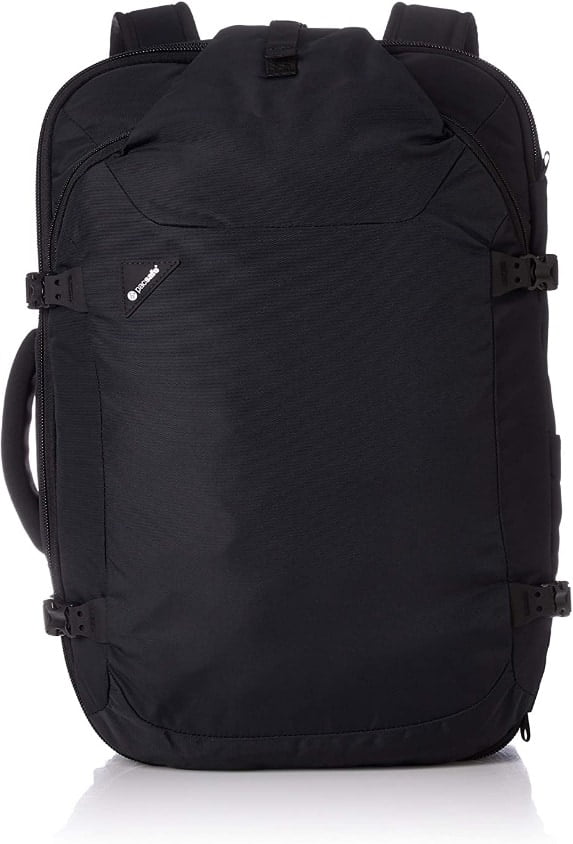 Best Travel Accessories_travel backpack