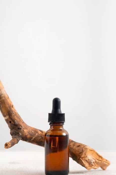 Sandalwood essential oil benefits; Rare Facts you didn't know