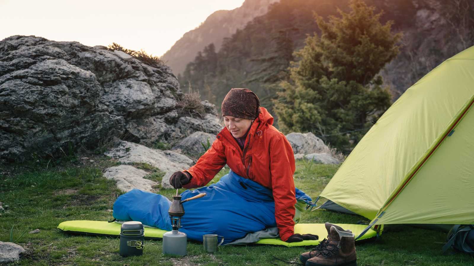 Travel solo like a Pro