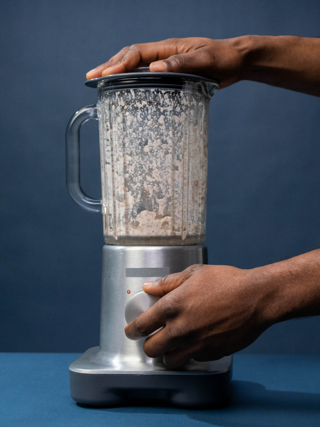 5 Best Portable Blenders of 2023 for Every Home