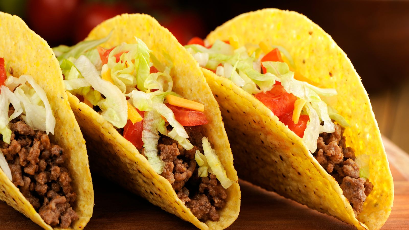 20 American Foods That Will Make Foreigners Gag and Cringe!