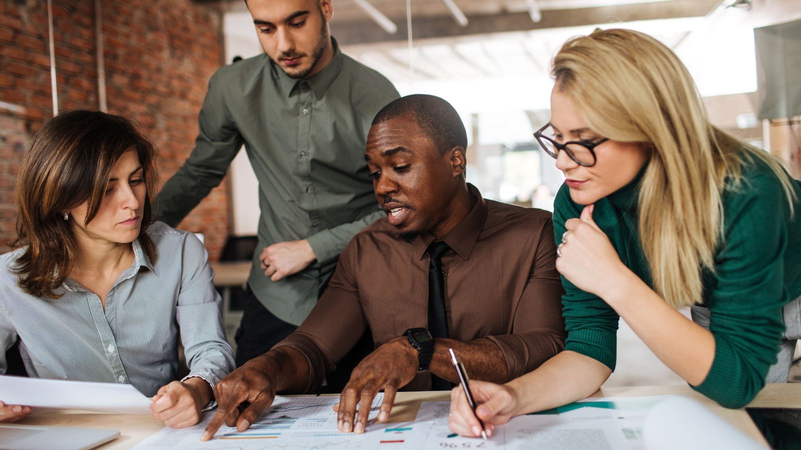 Stop Wasting Time! Discover 12 Things Highly Productive People NEVER Do