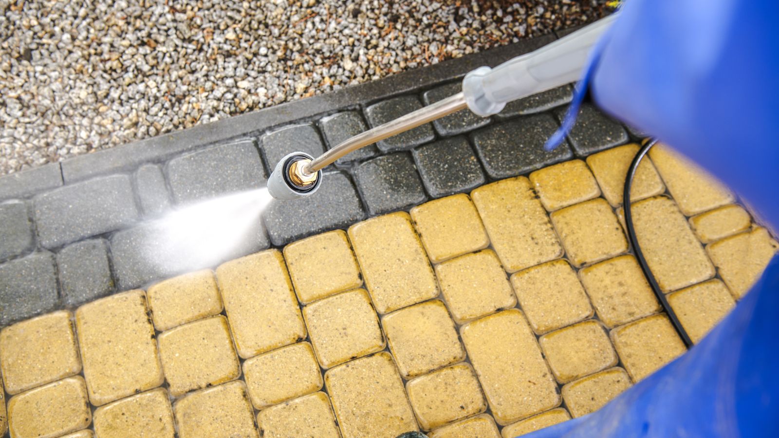 Get Ready to Impress Your Neighbors with These 10 Jaw-Dropping Driveway Paving Ideas for the Ultimate Curb Appeal Makeover!