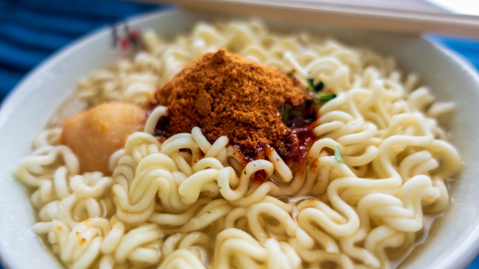 20 American Foods That Will Make Foreigners Gag and Cringe!
