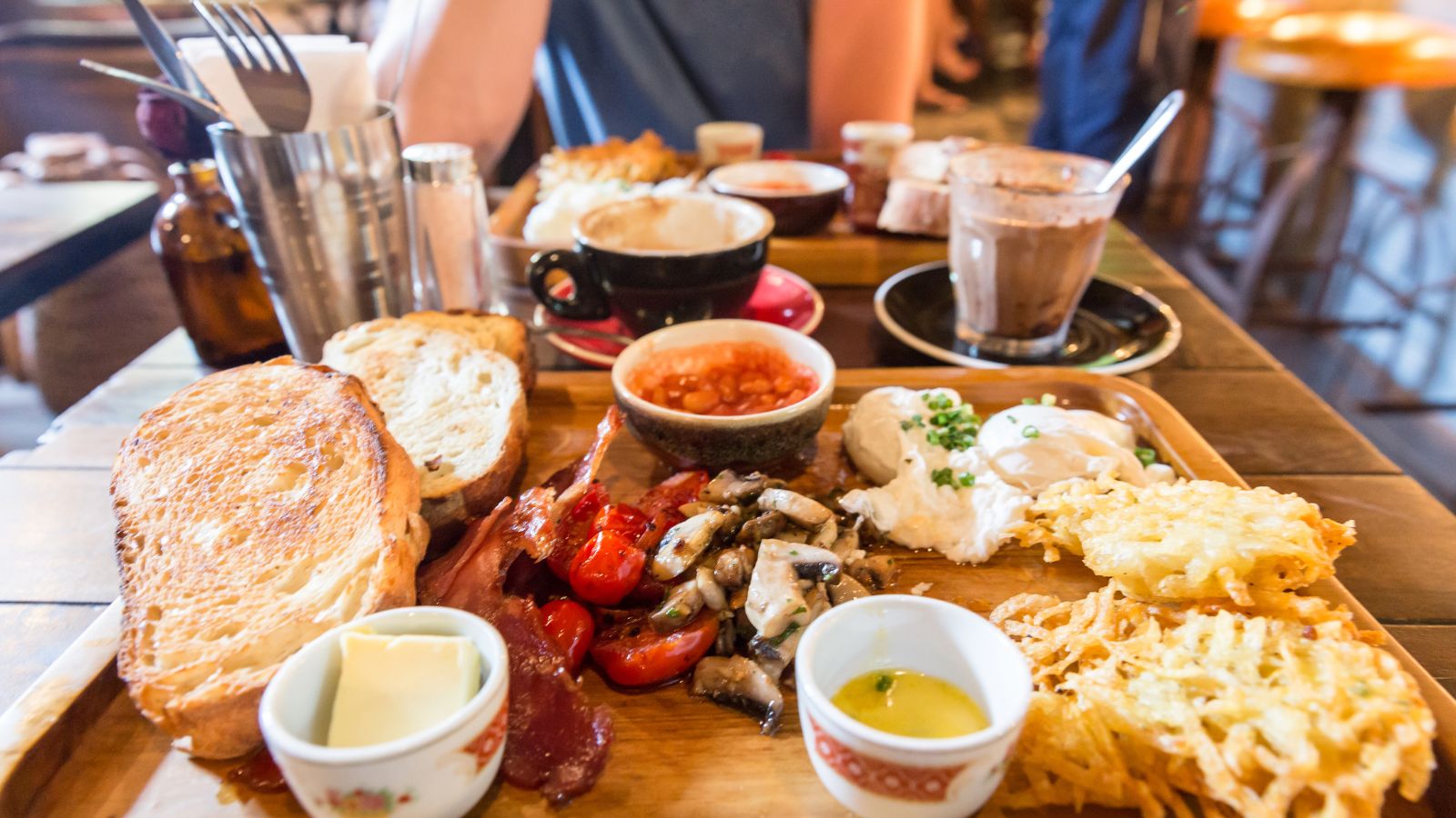 20 American Foods That Will Make Foreigners Gag and Cringe!