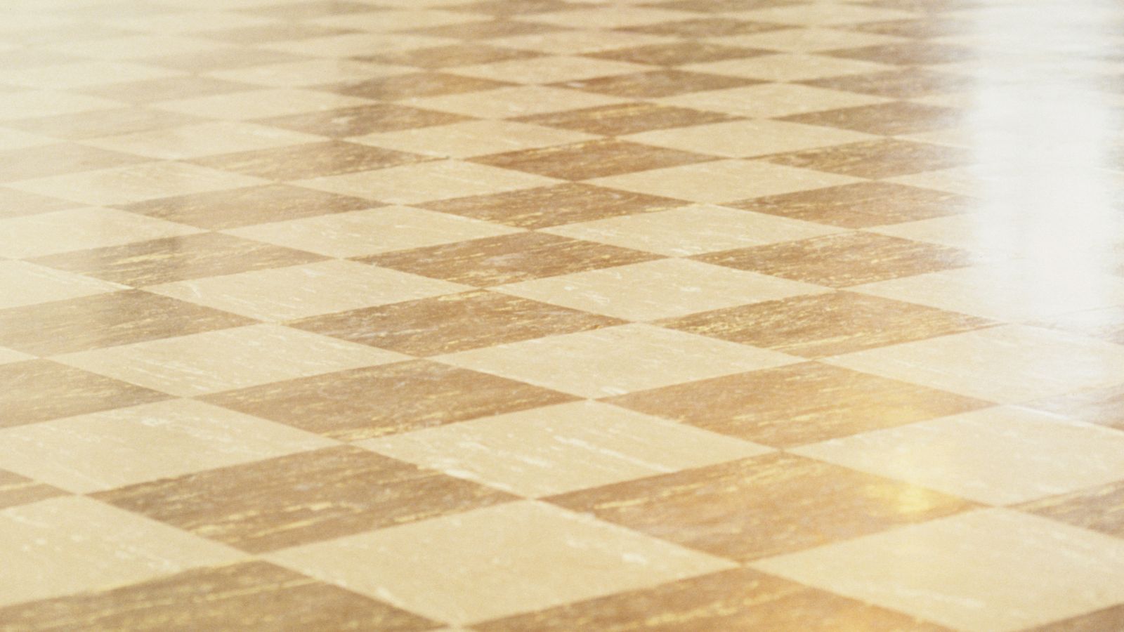 Rediscover the Past: 15 Surprising Things That Decorated Every 70s Home, But Are Now Extinct