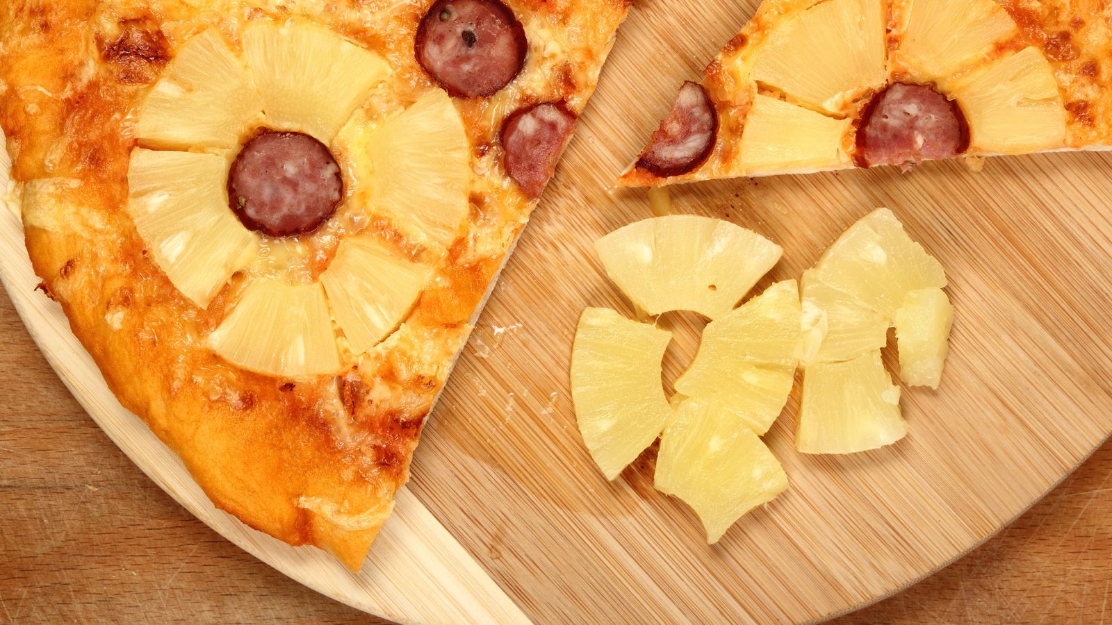 20 American Foods That Will Make Foreigners Gag and Cringe!