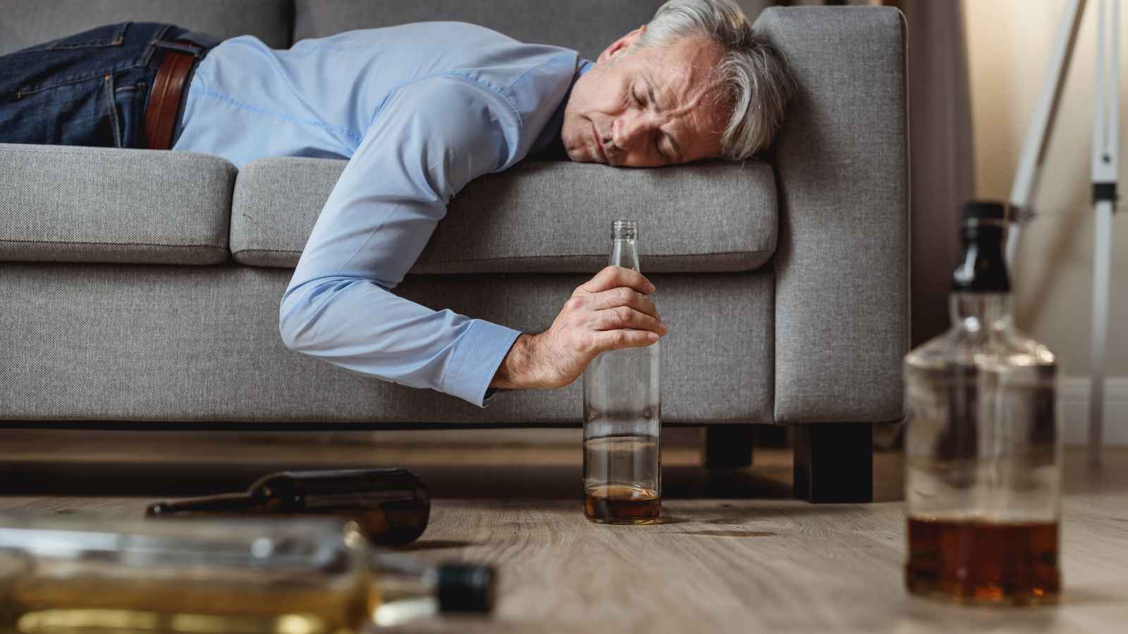 20 Common Health Myths That Are Ruining Your Well-being