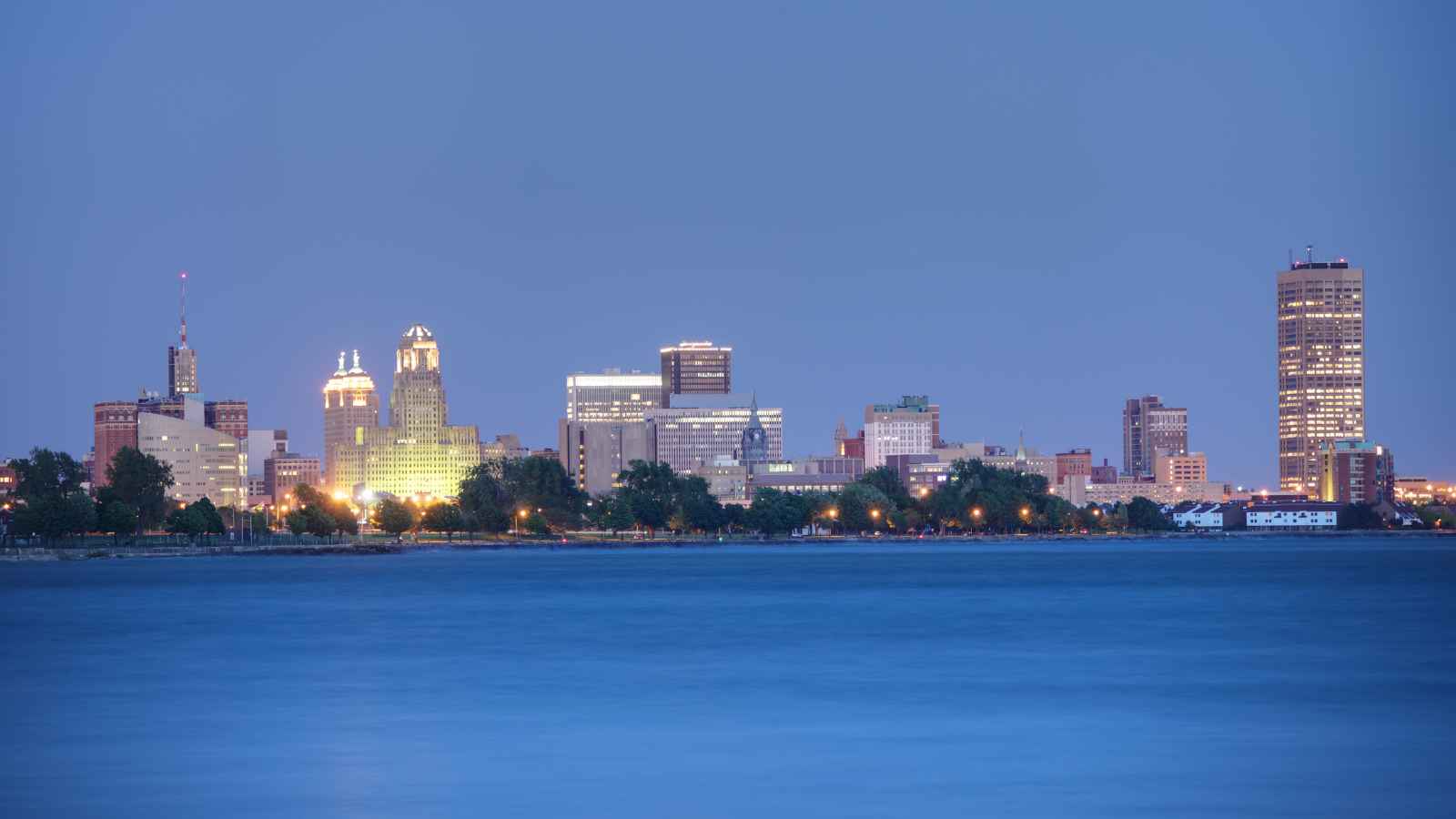 16 U.S Cities With the Friendliest People You'll Ever Meet