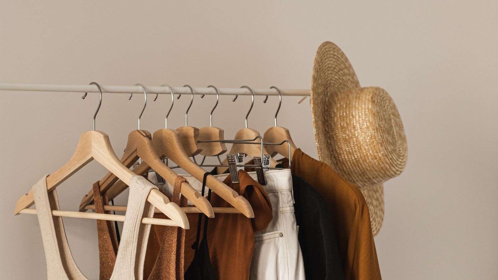 Cloth hangers