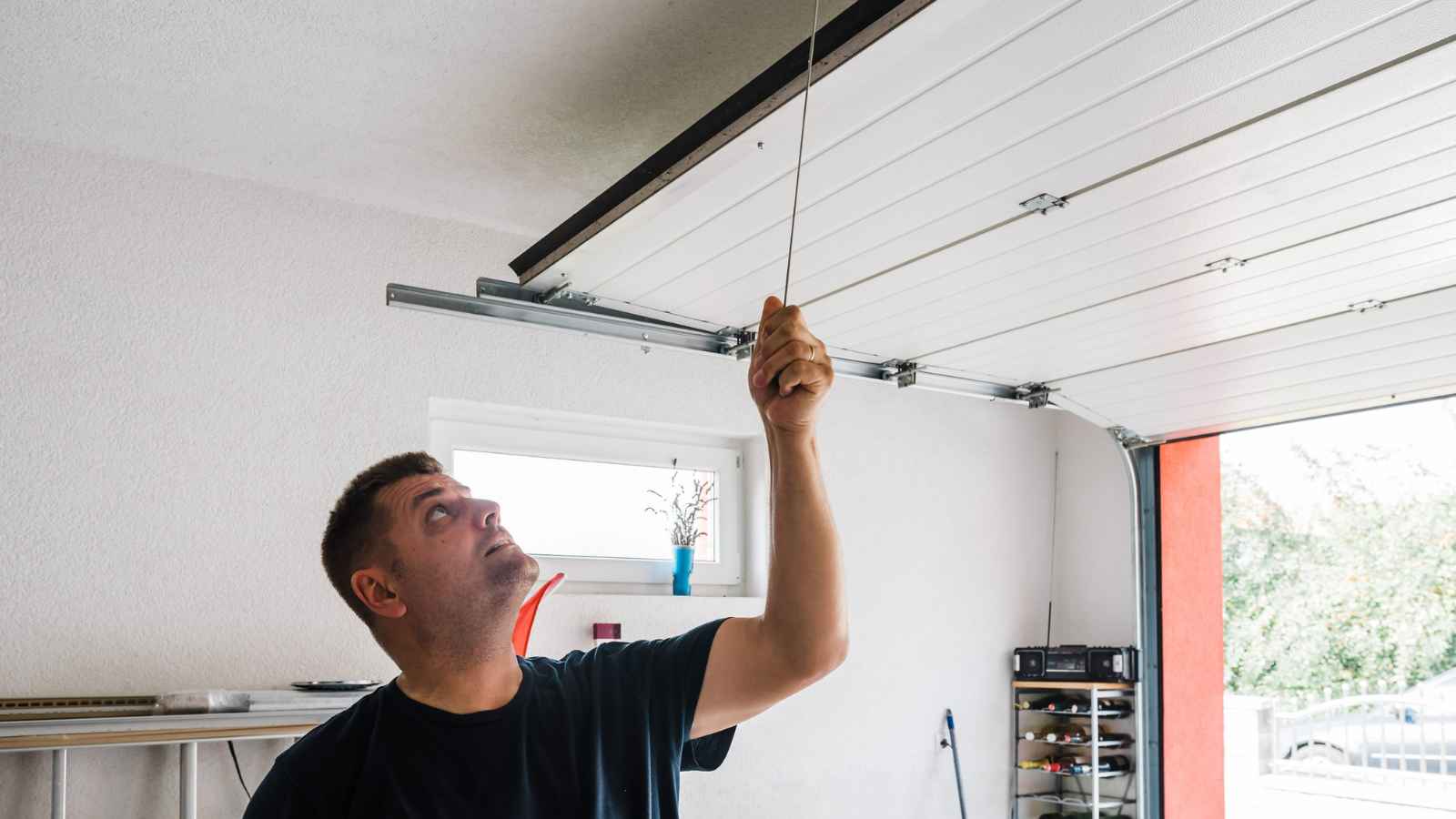 Burglars Spill the Secrets: 20 Ways You're Making Your Home an Easy Target for Robbery
