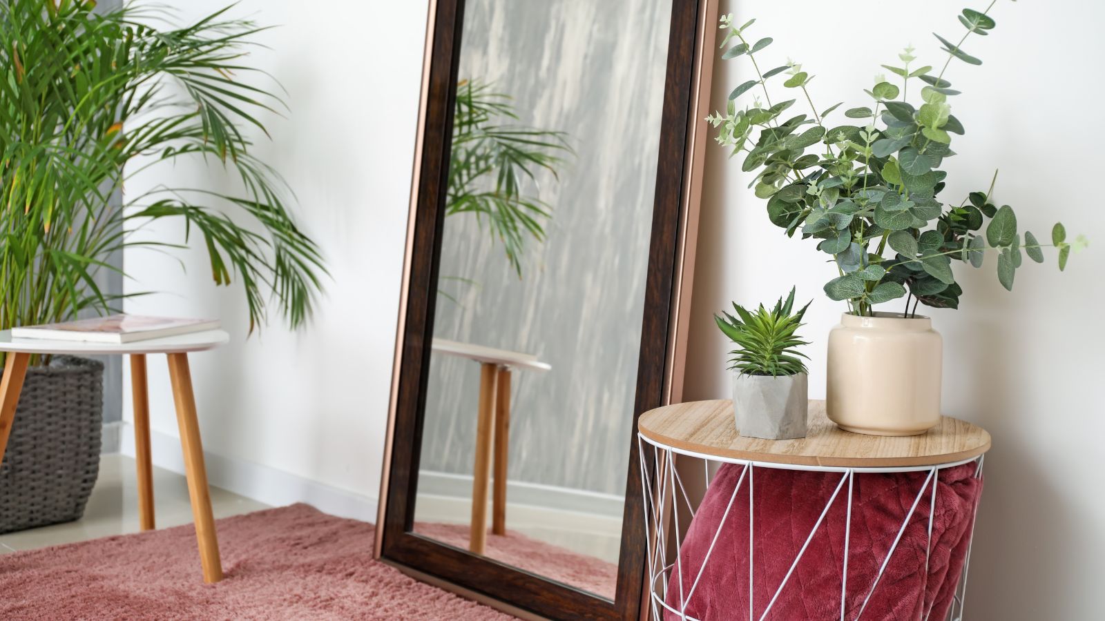 Mirror Placement