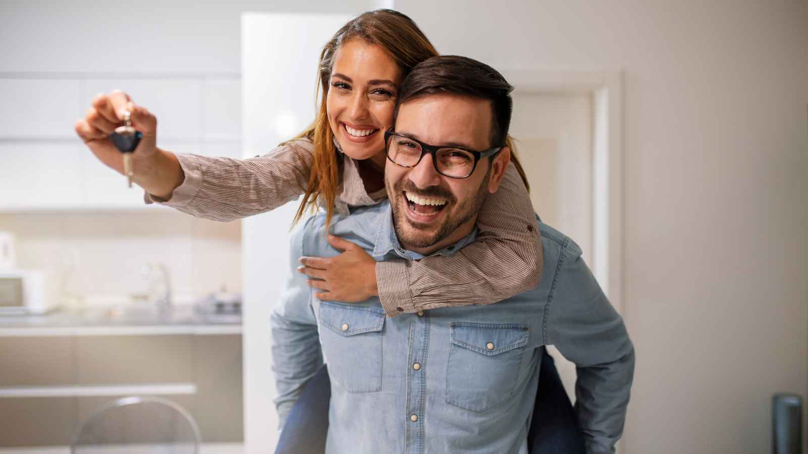 Burglars Spill the Secrets: 20 Ways You're Making Your Home an Easy Target for Robbery