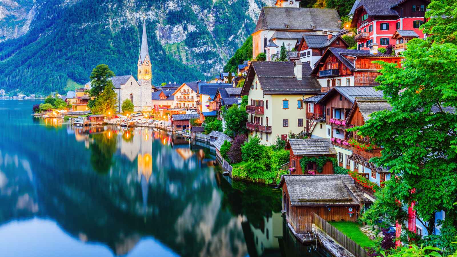 15 Countries that strongly advise their Citizens not to Travel to America