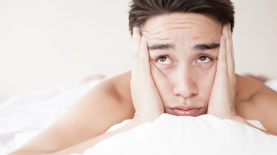 11 Stupid Ways Most Men Mess Up Their Lives