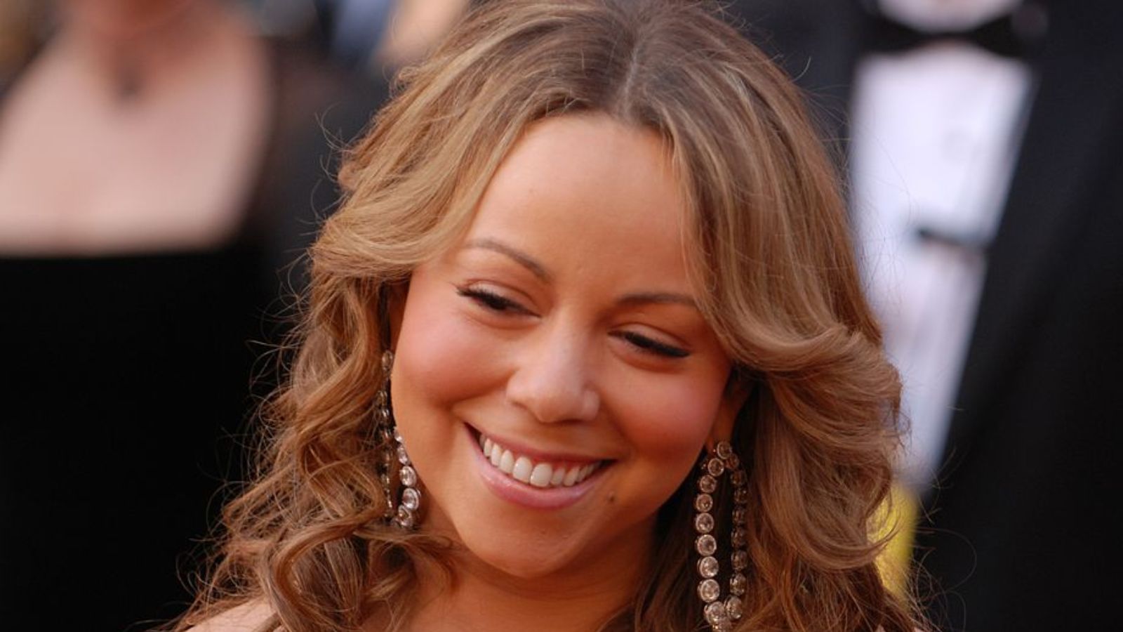 20 Absurd Celebrity Habits You Won’t Believe Are Real
