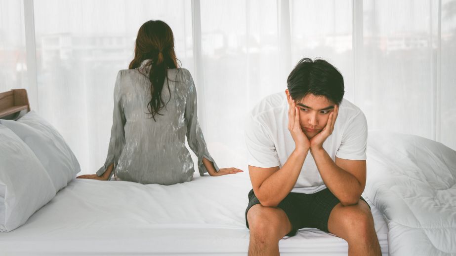11 Stupid Ways Most Men Mess Up Their Lives