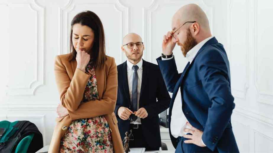 13 Signs It Might Be Time for a Divorce, According to Relationship Experts