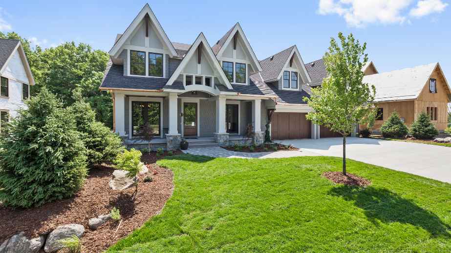 20 Home Renovations That Will Hurt Your Home’s Value