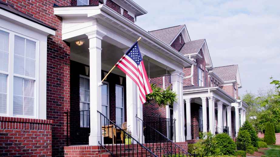 10 Big Things Non-Americans Believe All Americans Have In Their Homes