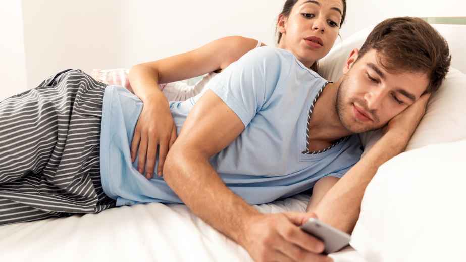 10 Toxic Habits That Are Ruining Your Relationships (And You’re Not Even Aware)