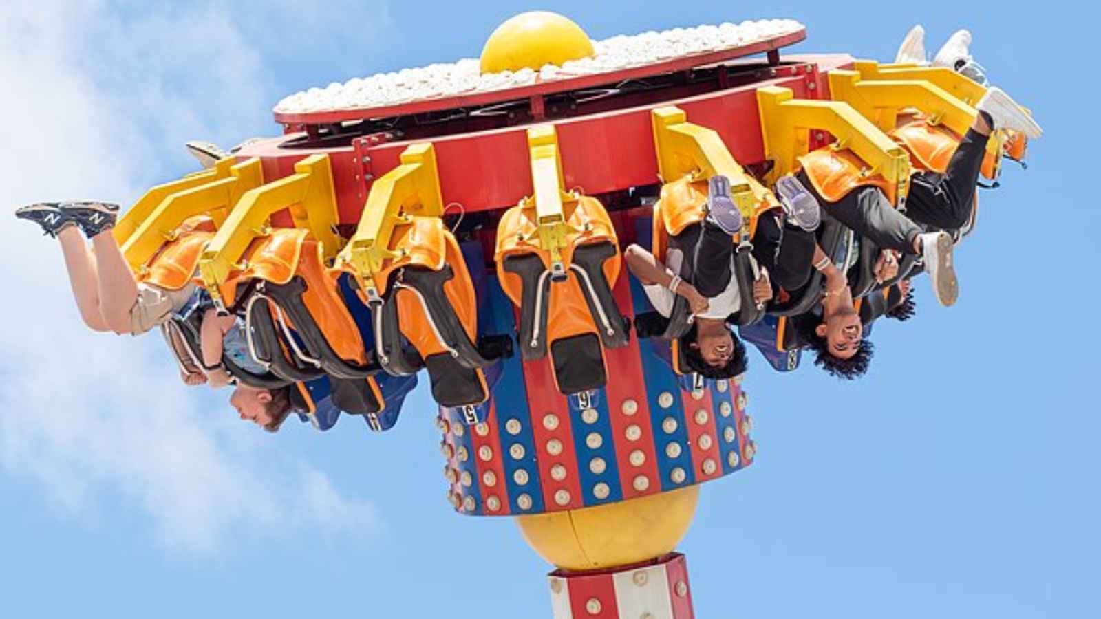 10 Awesome Theme Parks in the U.S. For Summertime Adventures
