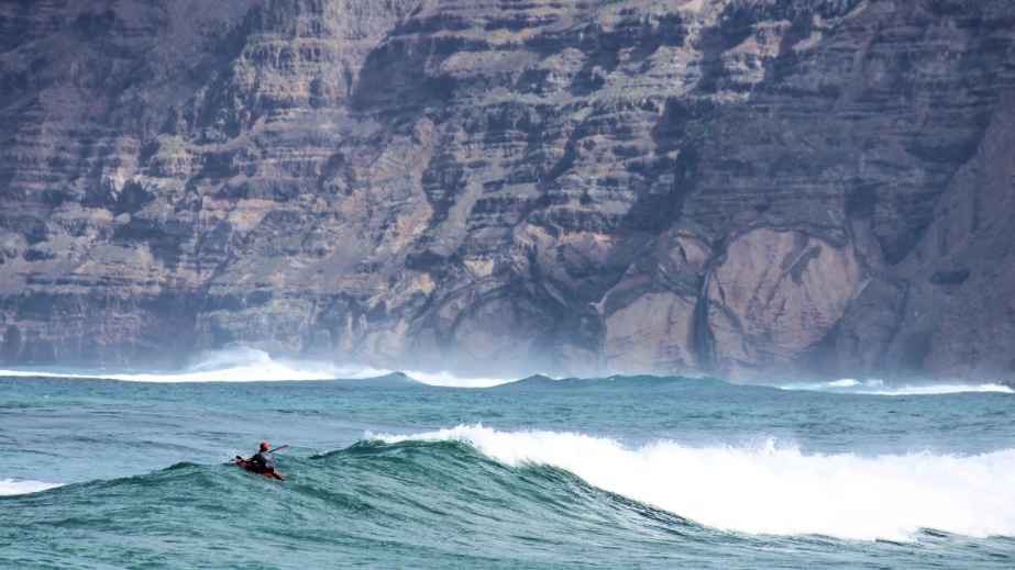 Ocean Kayaking Adventures: A Guide for New Kayakers