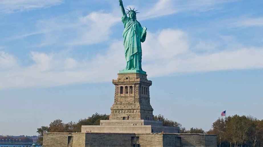 10 Overrated Tourist Spots in America That Are Not Worth Your Time