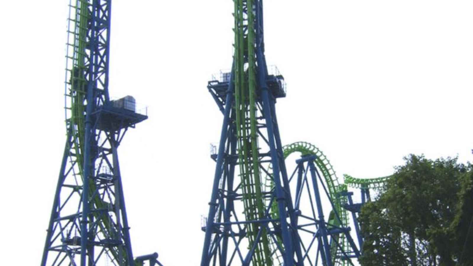 10 Awesome Theme Parks in the U.S. For Summertime Adventures