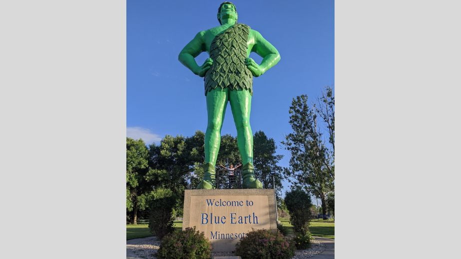 16 Most Fun Roadside Attractions Throughout the U.S.