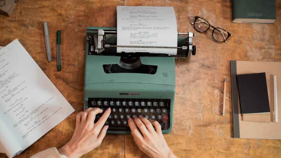 27 Forgotten Household Items from the Past