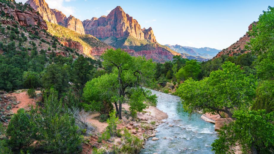 10 The Most Dangerous National Parks in the U.S