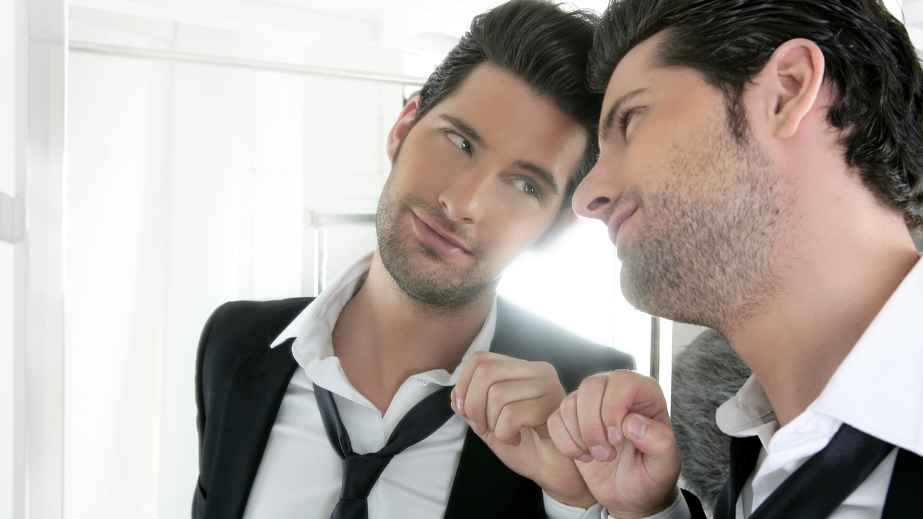 10 Things That Scream 'I'm a Narcissist' (According to Psychologists)
