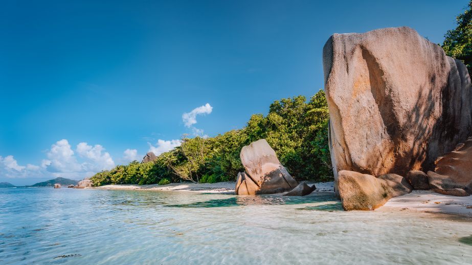 15 Most Beautiful Beaches in the World