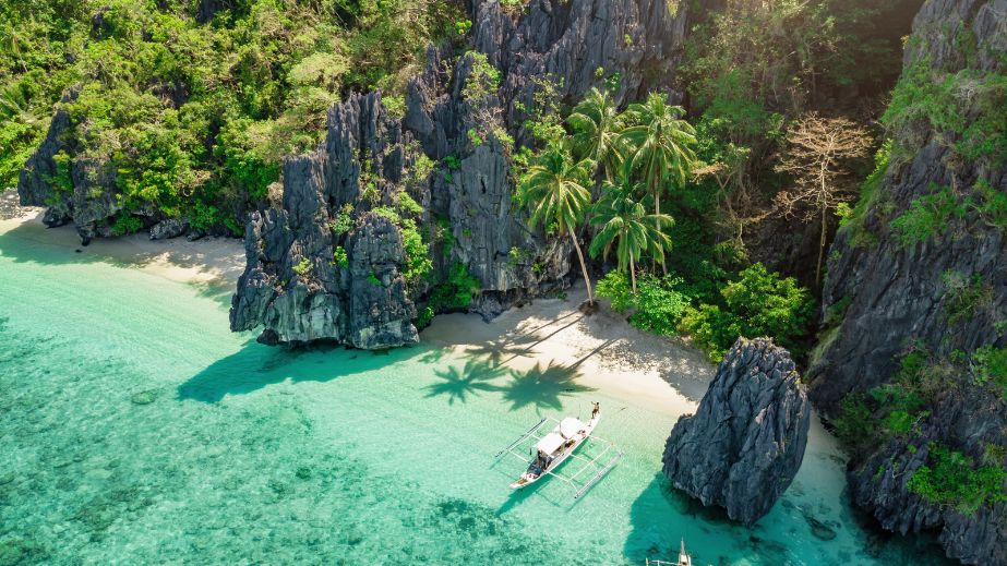 15 Most Beautiful Beaches in the World