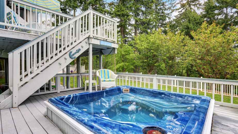 20 Home Renovations That Will Hurt Your Home’s Value