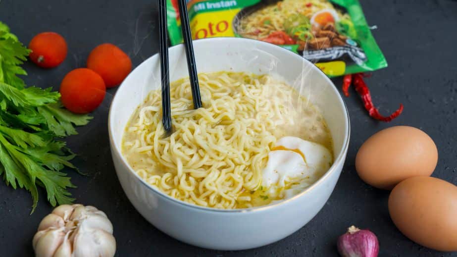 15 Poor People Foods That Even the Wealthy Eat