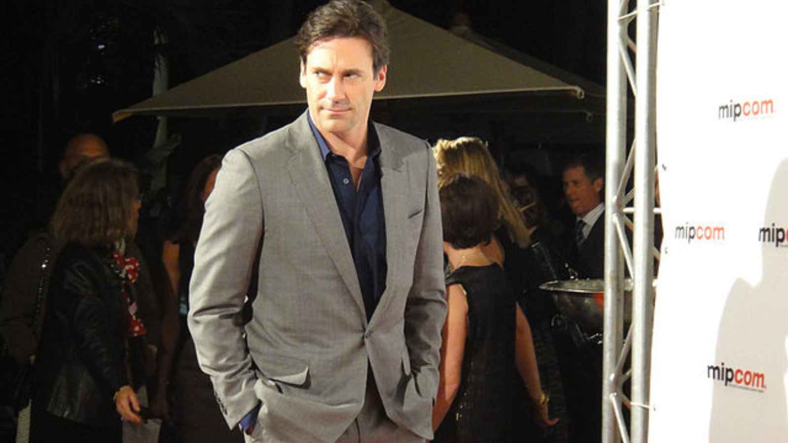 14 Unexpected Jobs Celebs Did Before Being They Got Famous