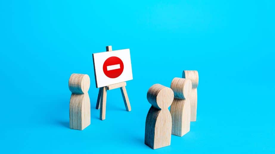 15 Social Norms That Should Be Abandoned