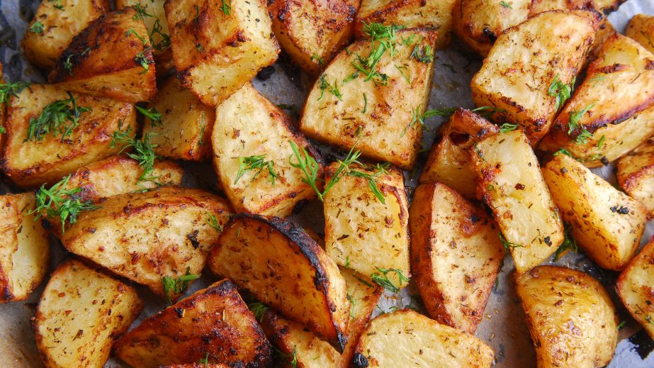 15 Poor People Foods That Even the Wealthy Eat