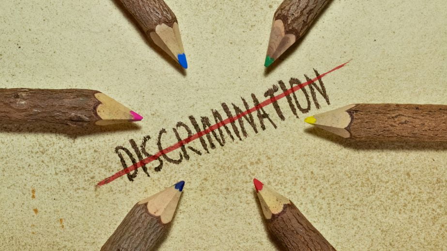 15 Social Norms That Should Be Abandoned