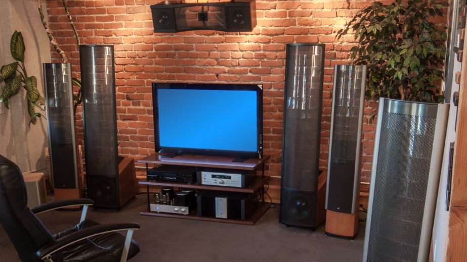 Top 5 Reasons Why Multi Channel Home Theater is a Must: Ultimate Experience for Movie Buffs