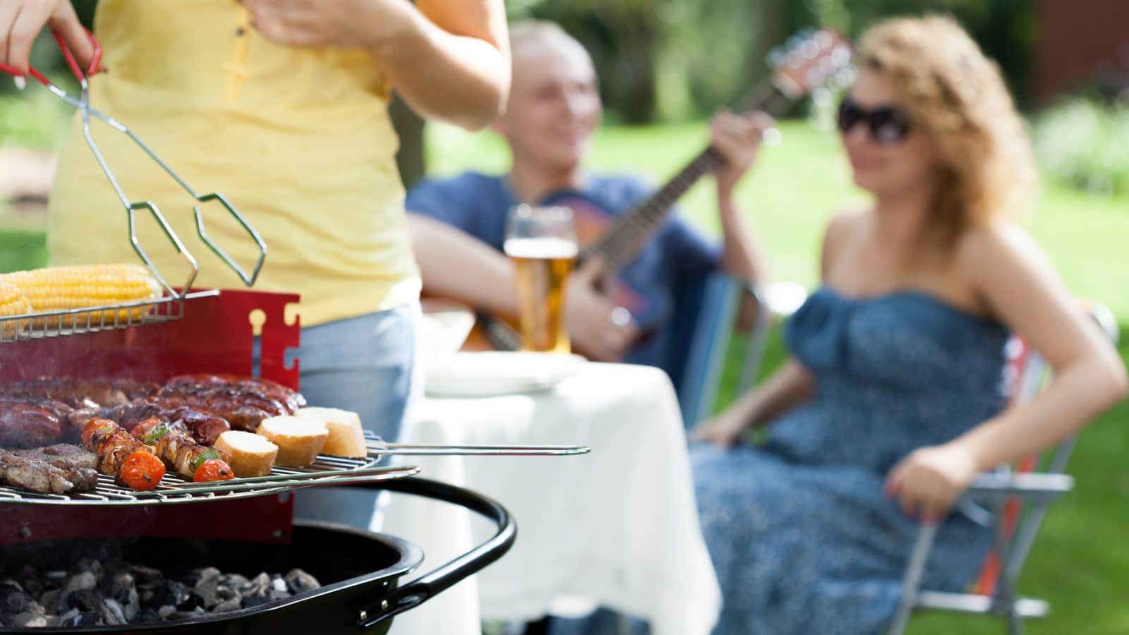 How to Start a Charcoal Grill: 4 Easy Methods You’ll Love