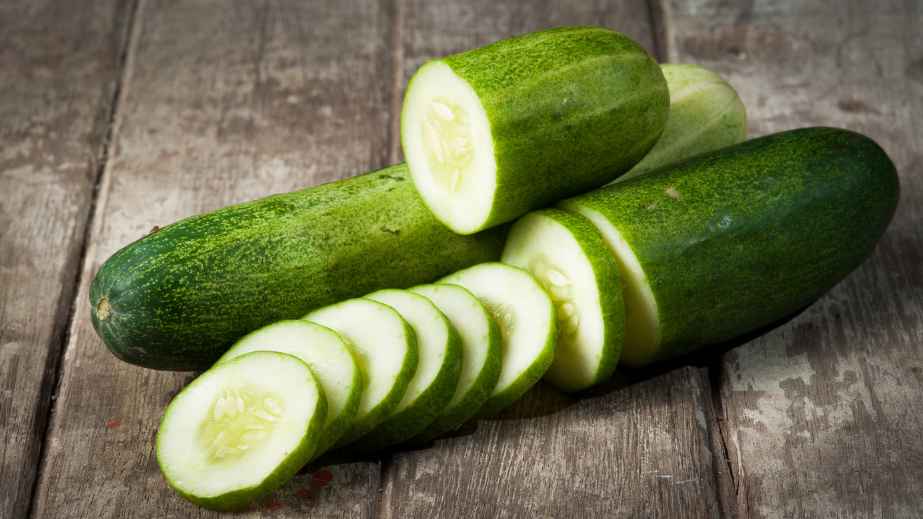 The Secret to Losing Weight and Keeping it Off: The 15 Best Low-Calorie Foods