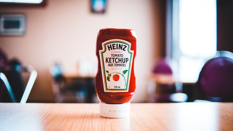 They say ketchup is a timeless classic, the Dolce & Gabbana of condiments if you will. And the "Cristiano Ronaldo" of this game is none other than Heinz. Despite the influx of artisanal vegan, non-GMO, small-batch ketchups, our millennial and Gen Z foodies can't help but reach for that unmistakable Heinz bottle every time. Its rich, tangy flavor is like a nostalgic trip to big family BBQs and late-night diner runs. And let's be honest, who can resist the peculiar joy of smacking that 57 on the bottle to get the ketchup flowing? It's the small, saucy pleasures of life, right?