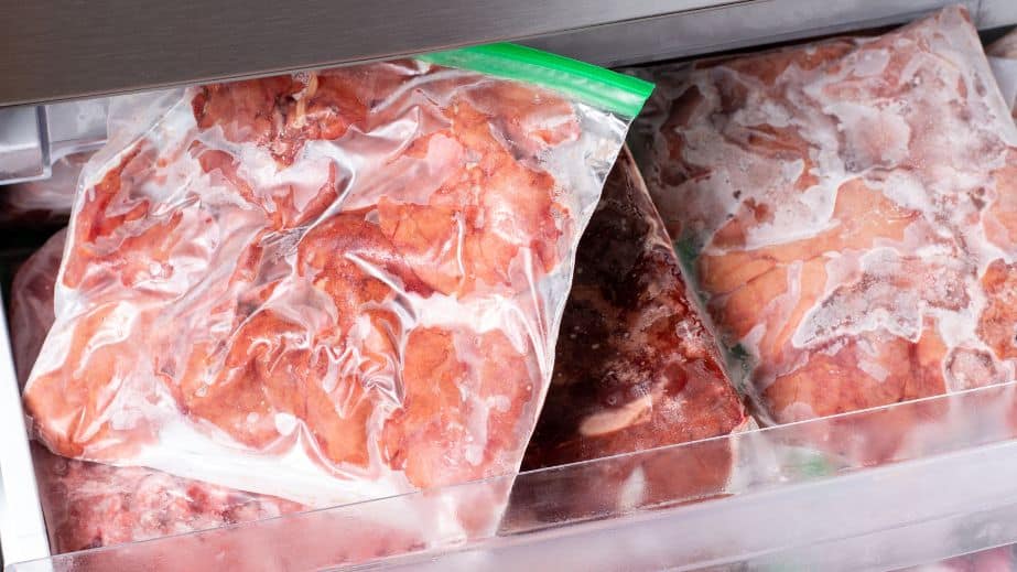Storing Raw and Cooked Food Together