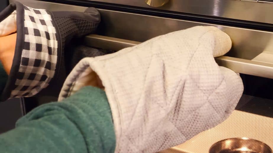 Using Wet Oven Mitts