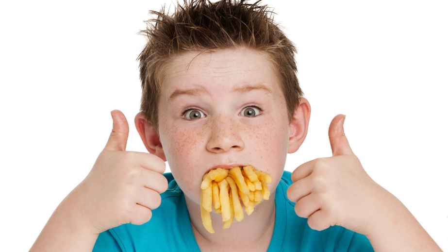 Teaching Dining Etiquette to Americans: Here Are the 20 Most Common Mistakes I’ve Seen