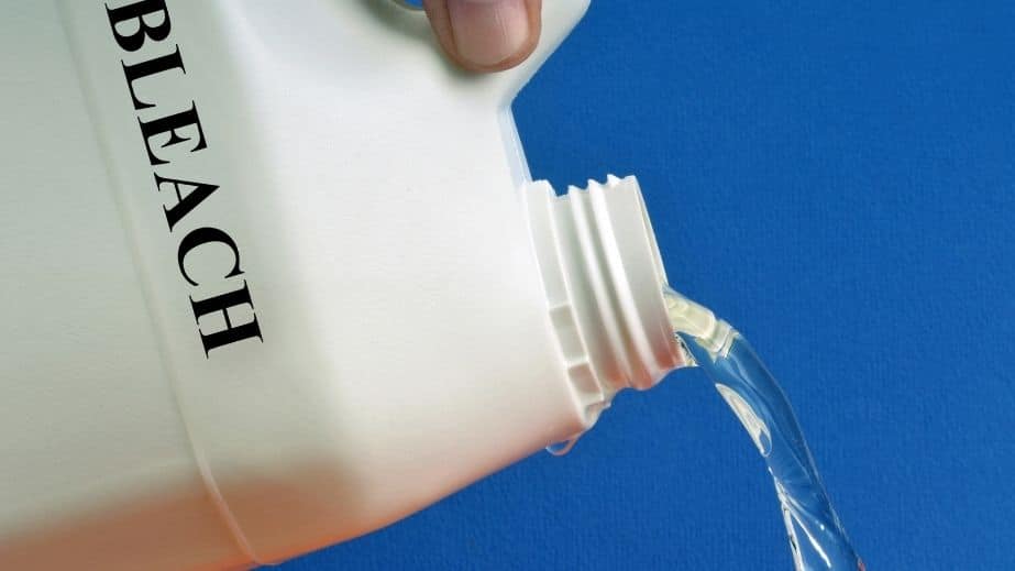 13 Extremely Strange Pregnancy Test Methods From History